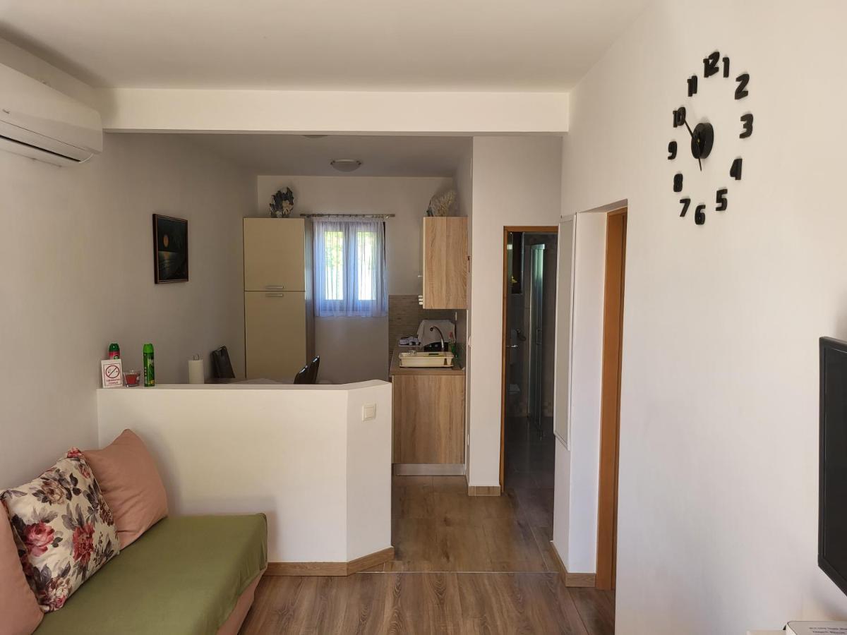 Apartment Luna Malinska Exteriér fotografie
